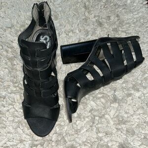 Circus by Sam Edelman York Open Toe Heels